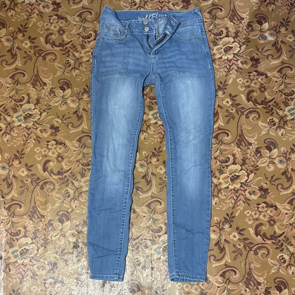 Wallflower Women's Light Blue Skinny Jeans